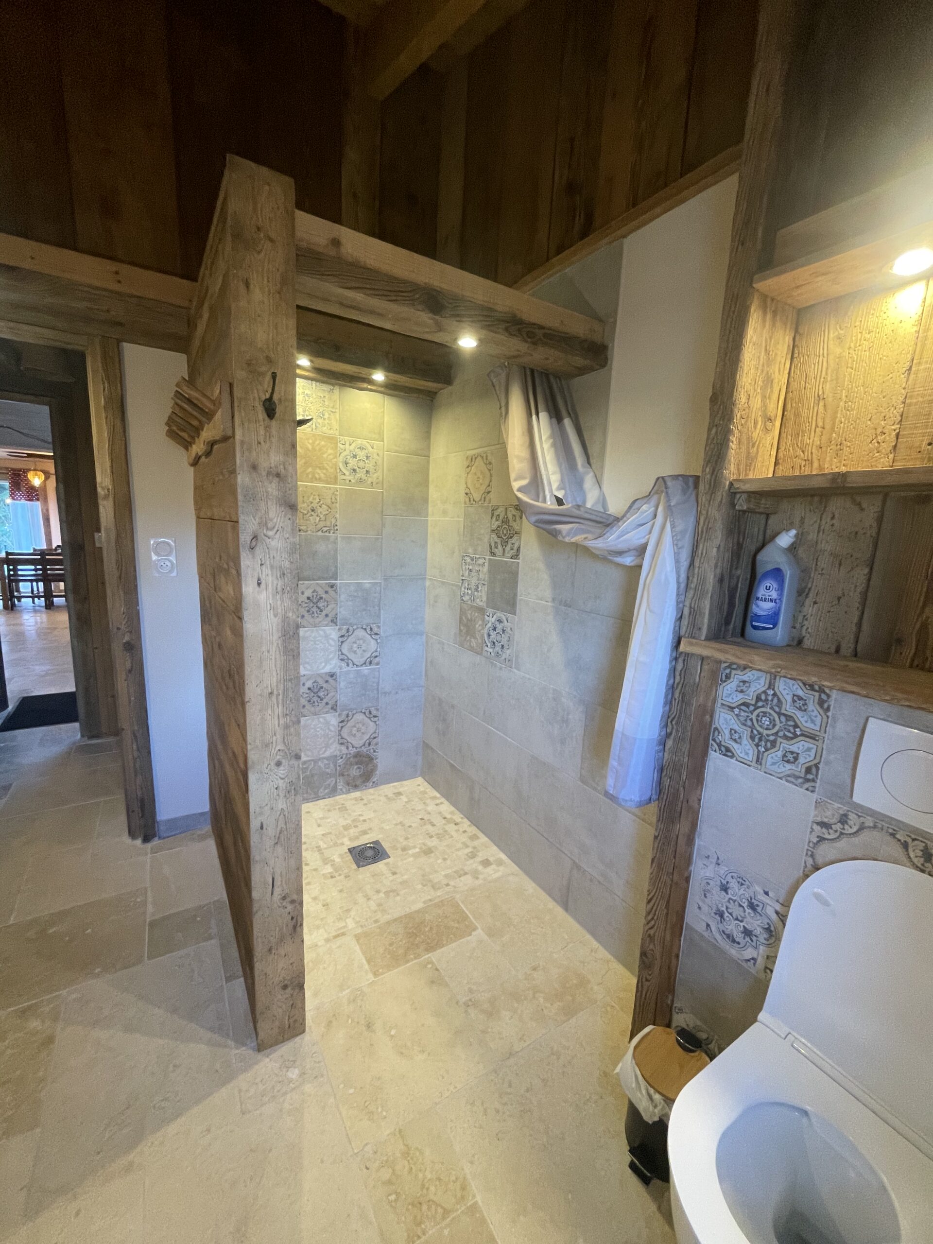 Salle de bain rez de chaussée